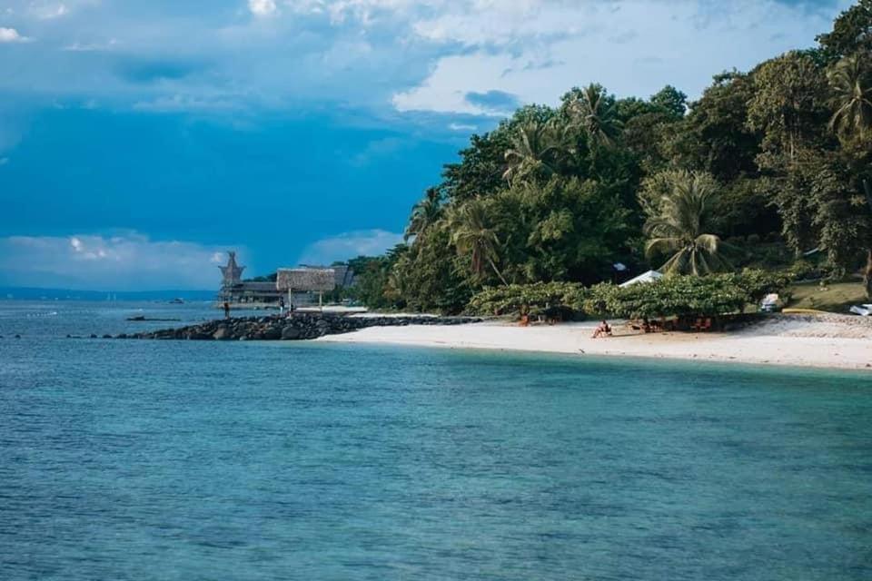 Kembali Condo Resort With Sea View Davao City Dış mekan fotoğraf