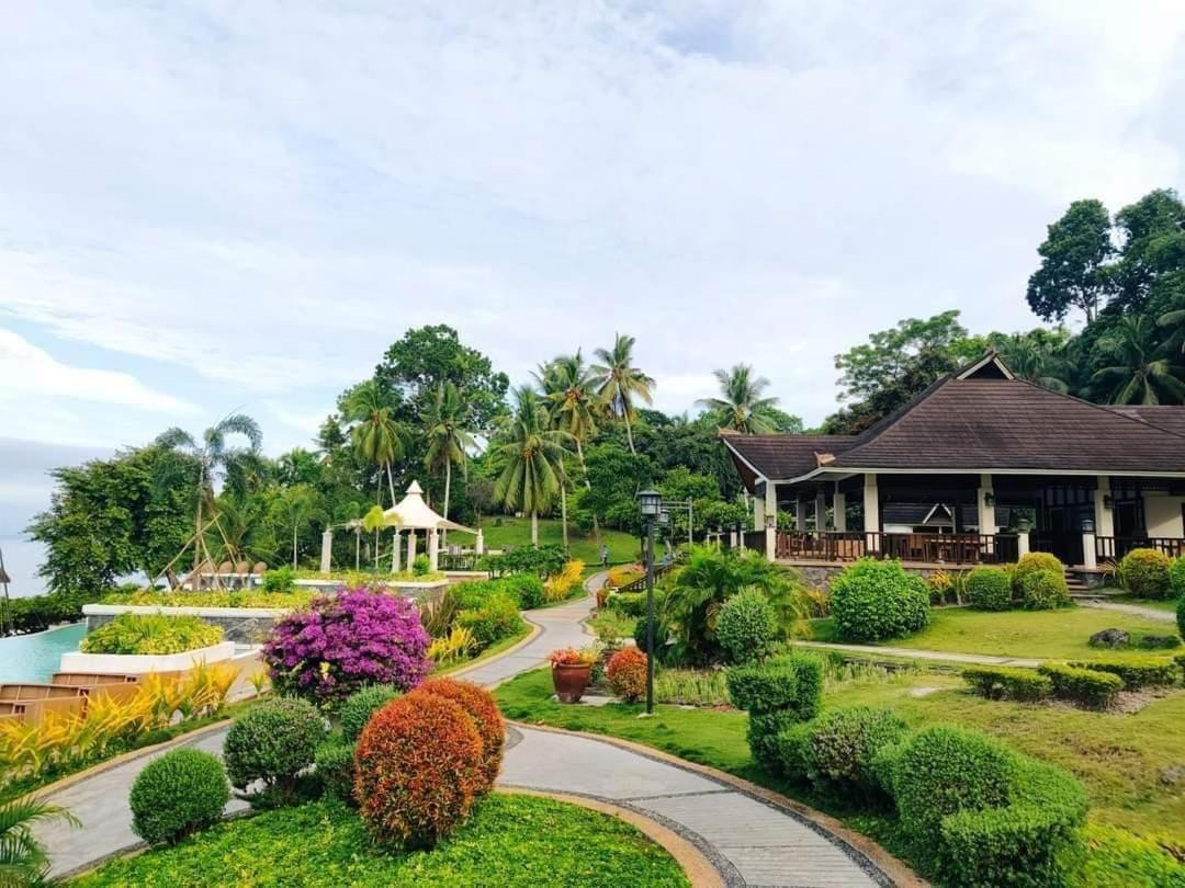 Kembali Condo Resort With Sea View Davao City Dış mekan fotoğraf